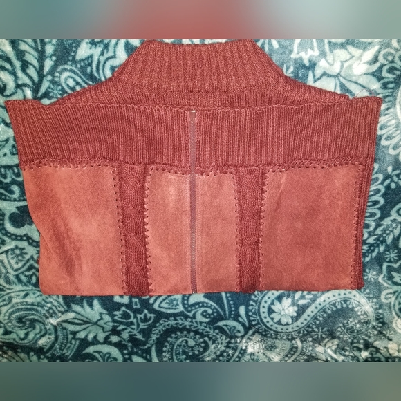 🧡 B2G1 EUC full zip no sleeve suede front sweater - Picture 4 of 5
